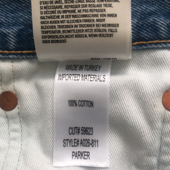 Agolde Parker Cut Off in Swapmeet Mid-Rise Button Fly Denim Shorts Size … - Picture 11 of 15